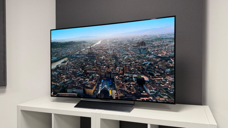 10 Best 50 Inch Smart TVs (2026)