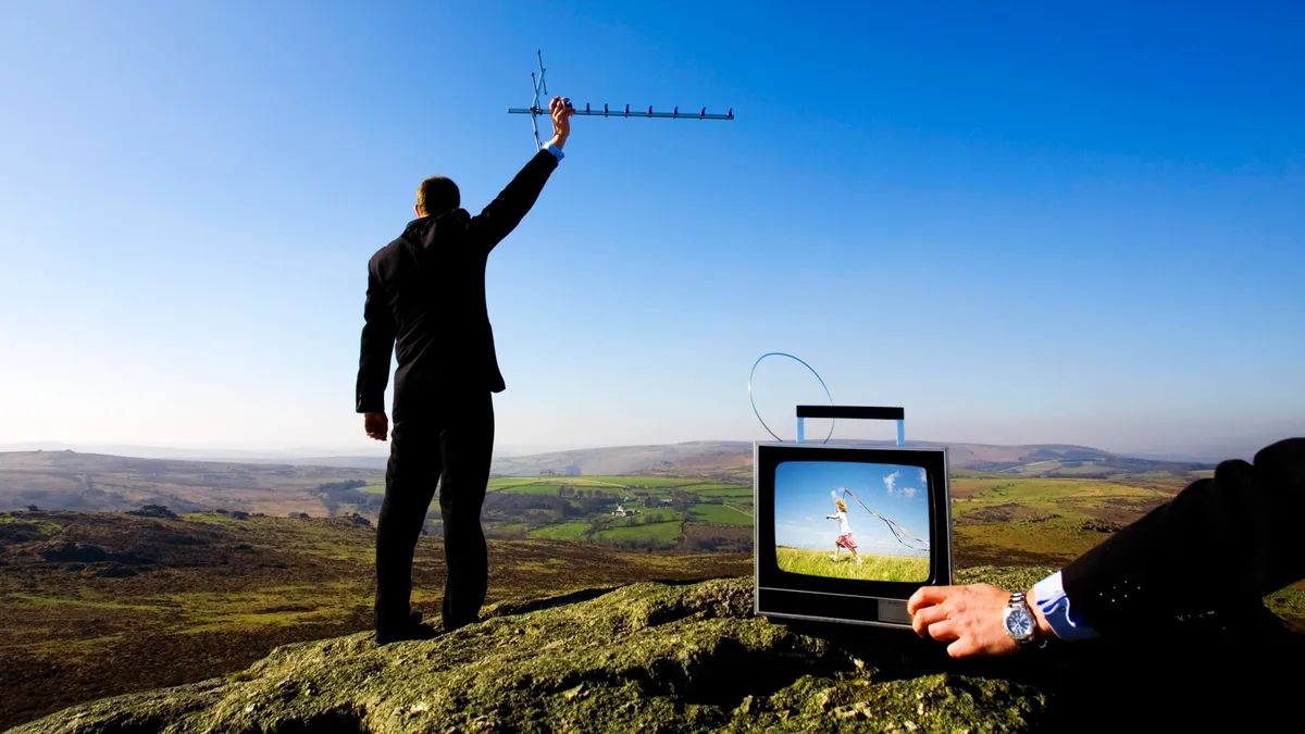 How to choose best antenna for tv signal