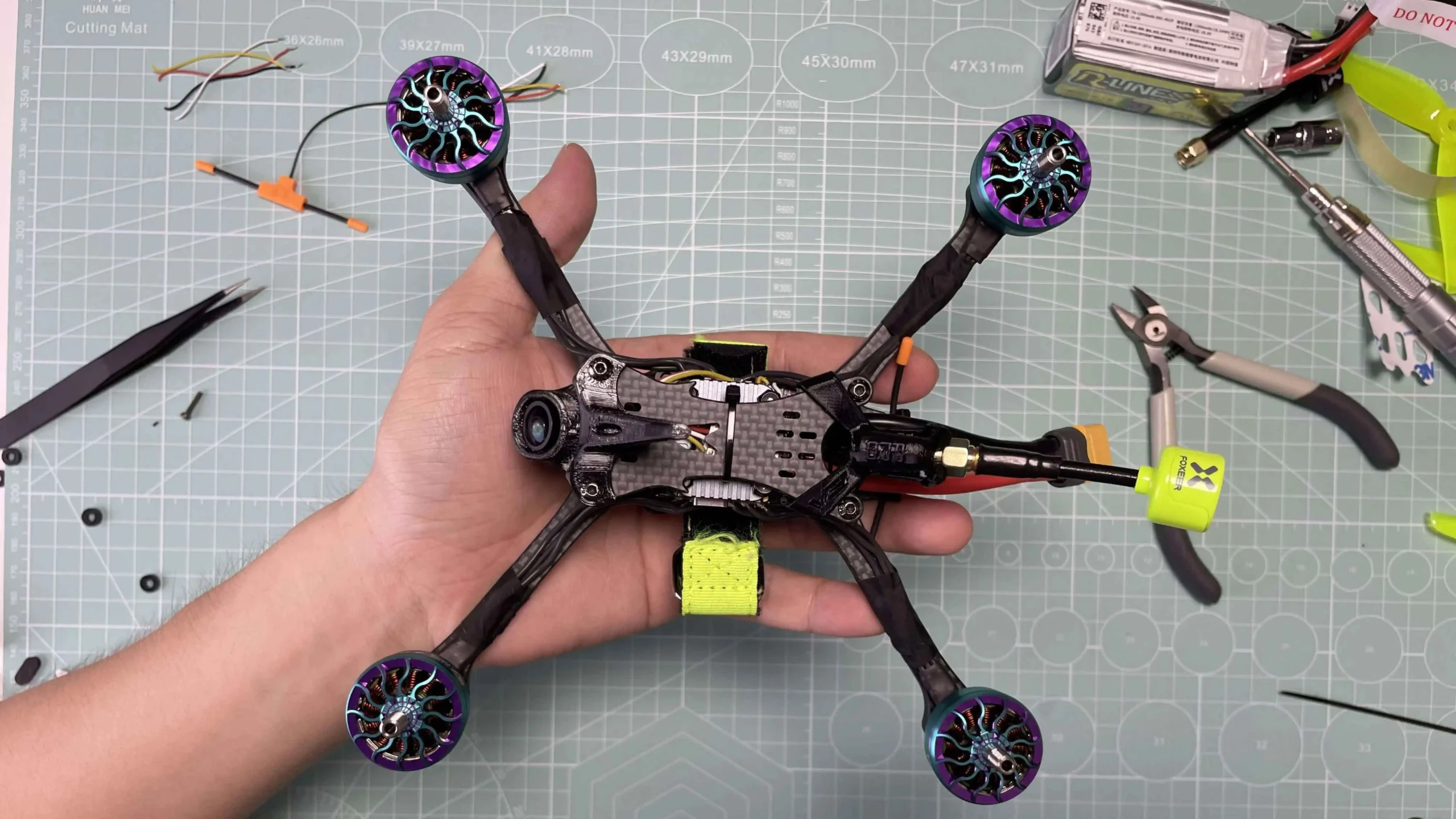How to Choose a Beginner FPV Drone Kit