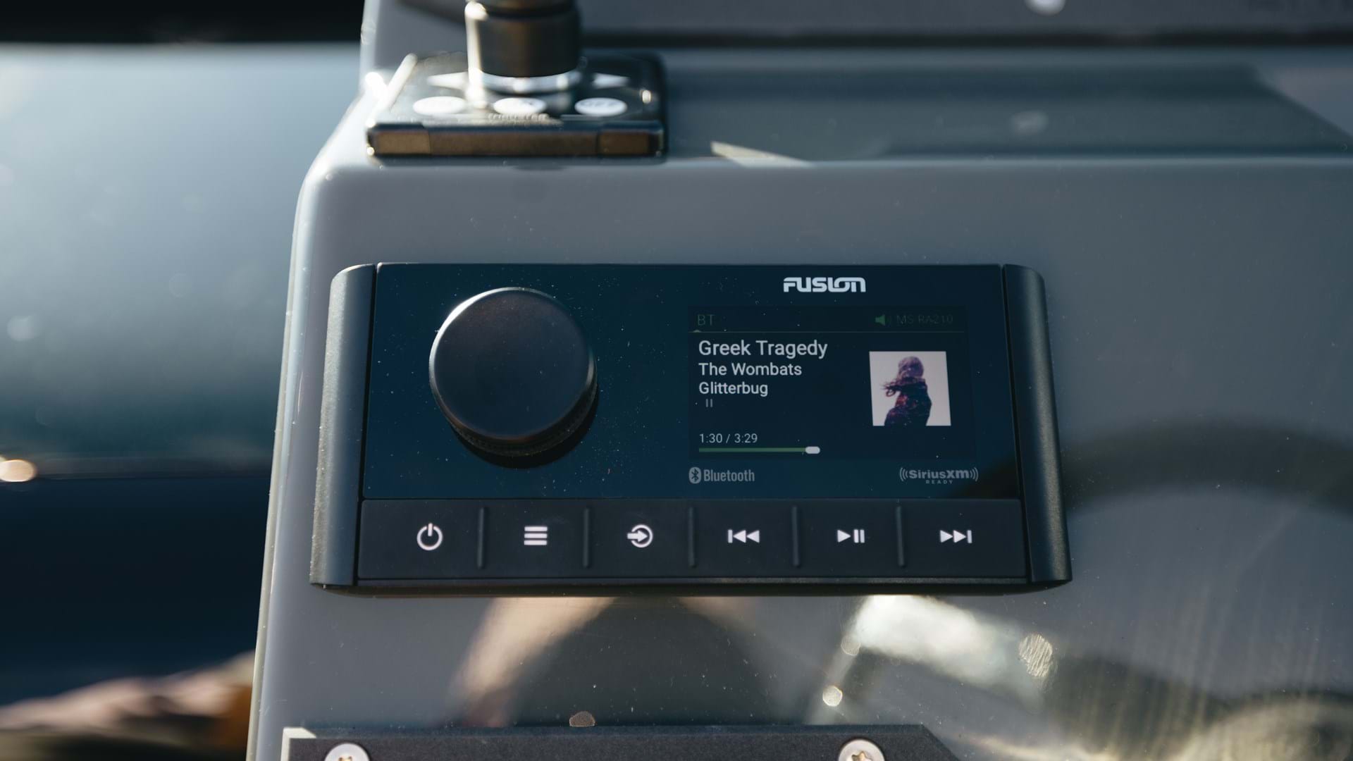 How to choose best boat stereo system