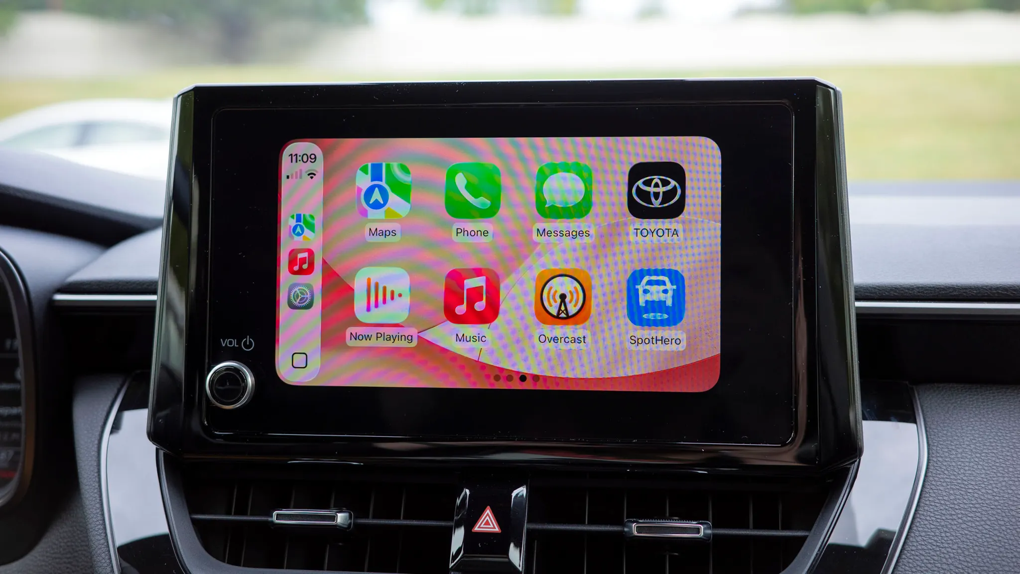 How to choose best carplay screen