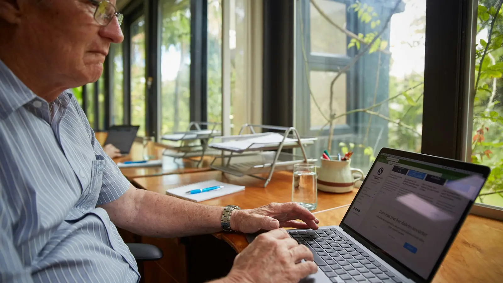 How to choose the best computer for seniors