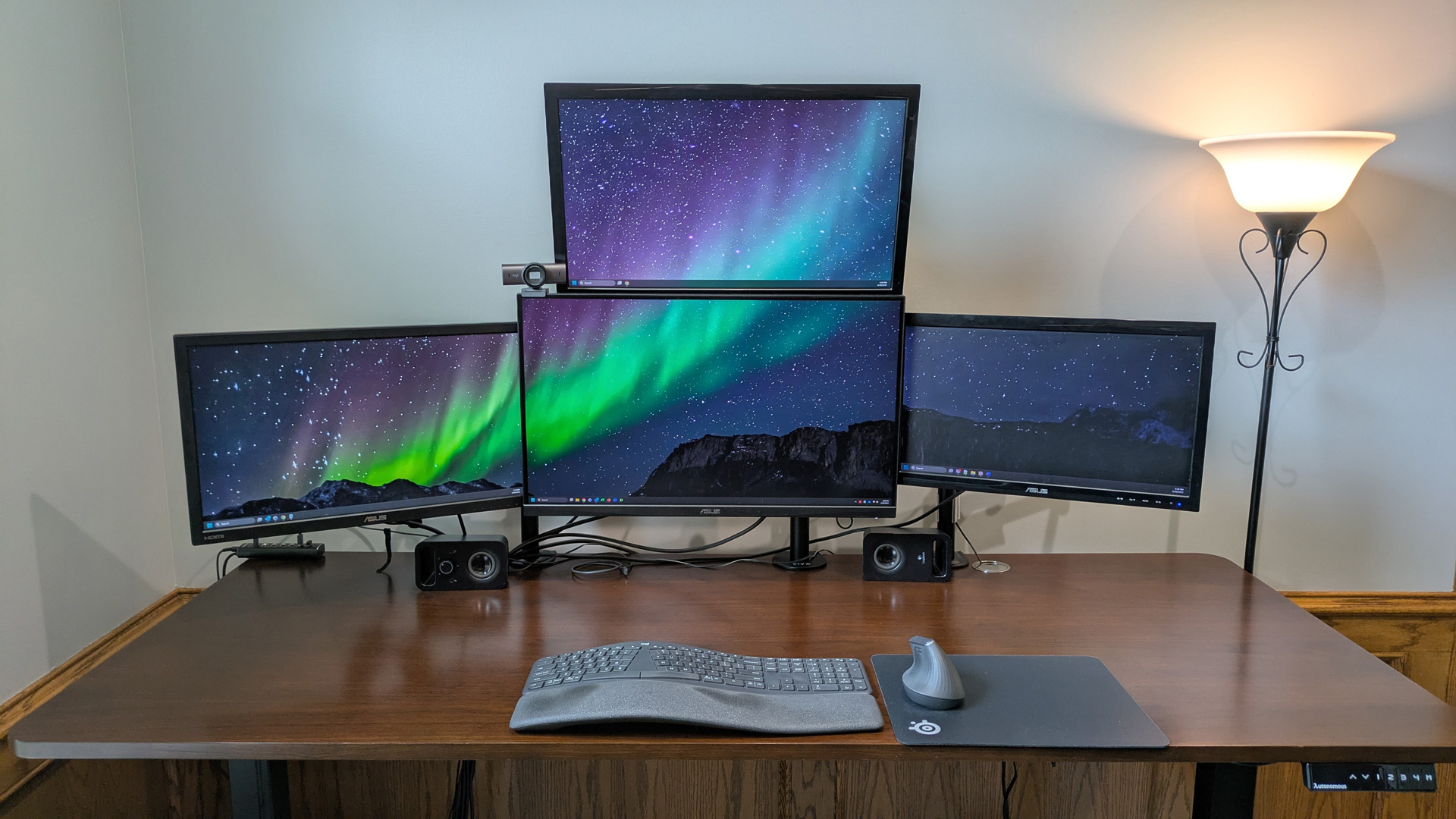 Best dual monitor setup guide