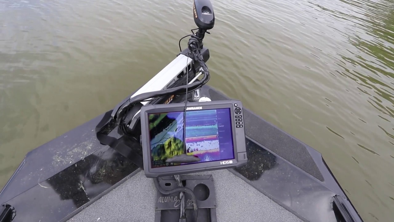 Best fish finders for boats