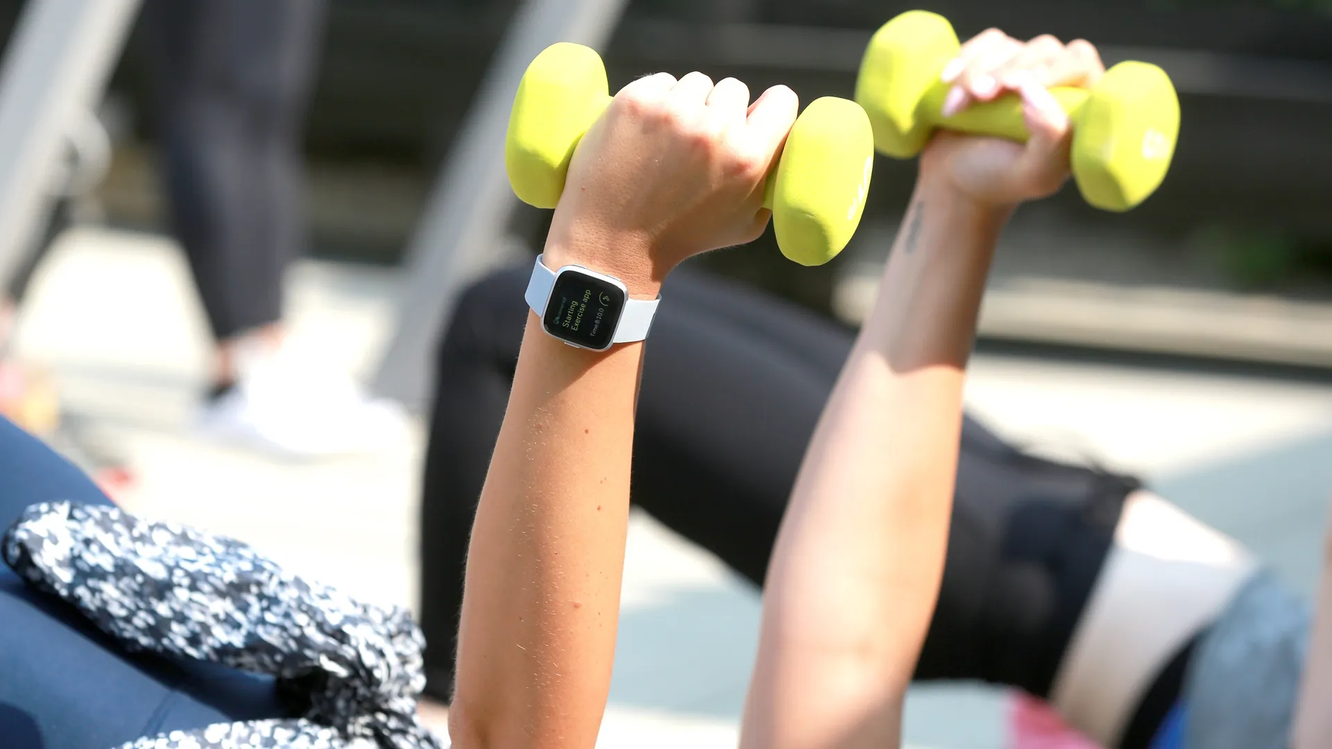 How to Choose a Fitness Watch for Women