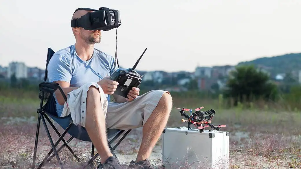 How to choose best fpv goggles