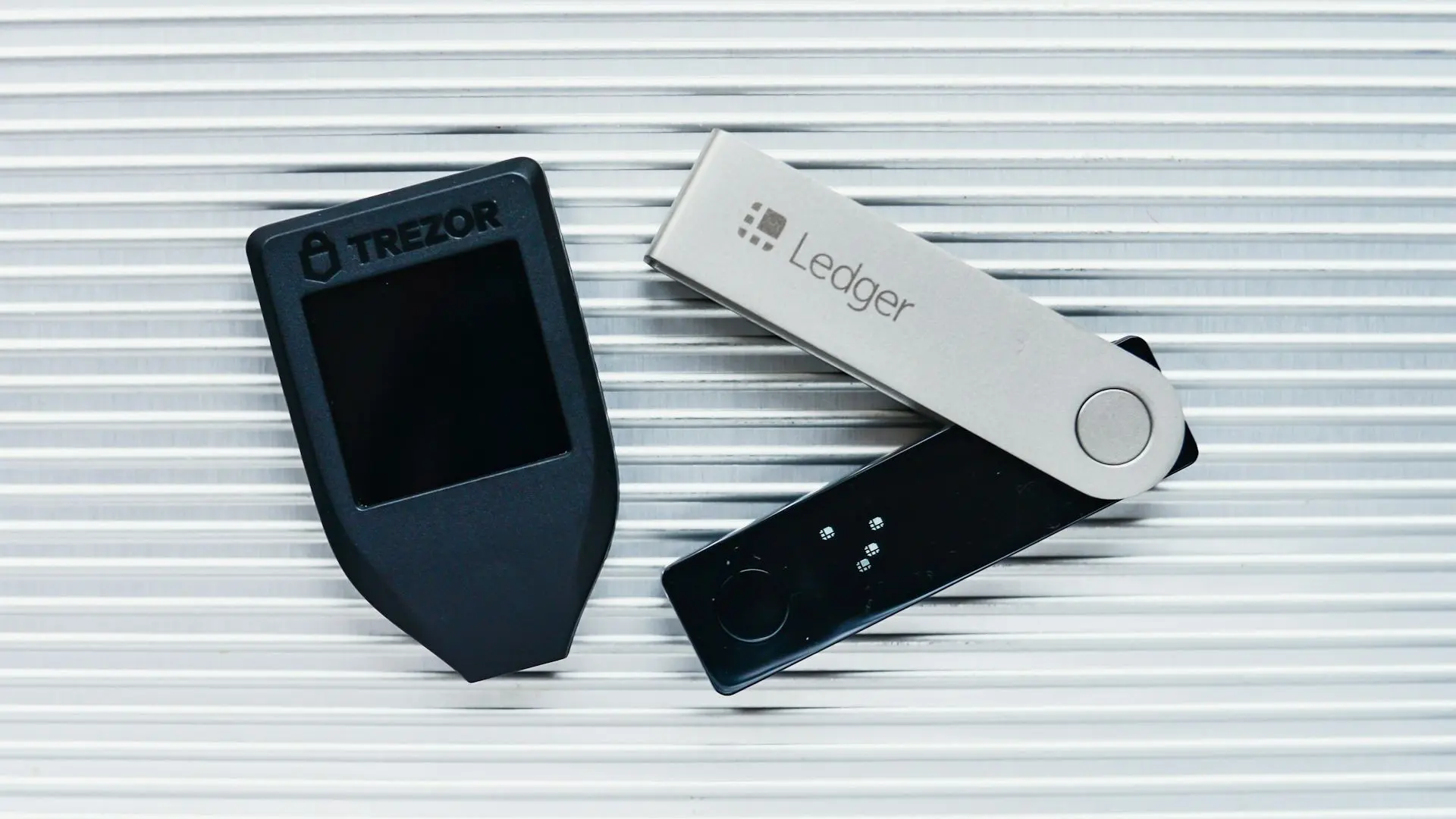 How to choose best hardware wallet
