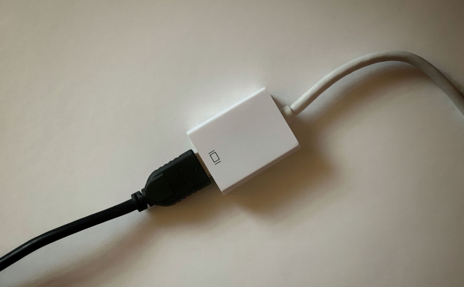 How to choose HDMI cables for MacBook