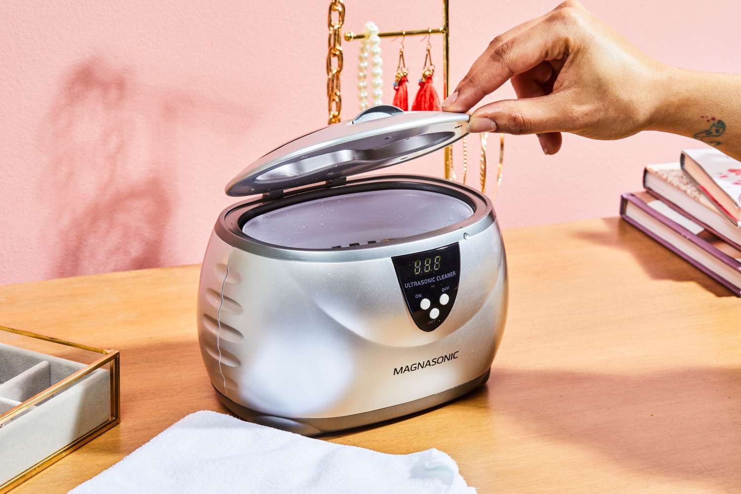 How to choose best jewelry cleaner