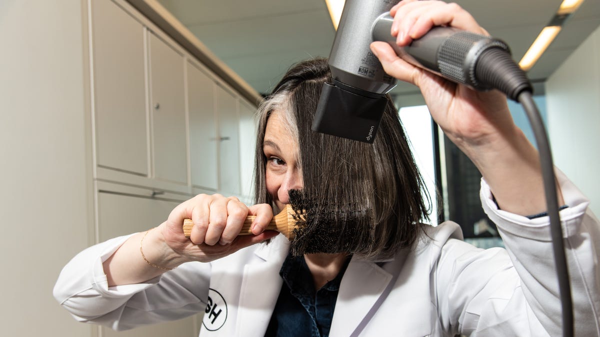 How to choose best lightweight hair dryer