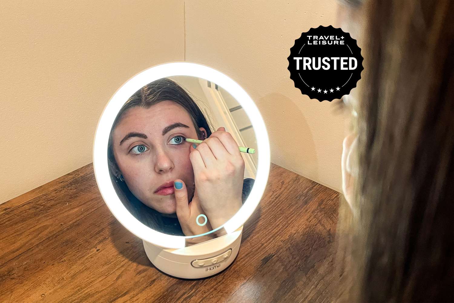 Best magnifying mirror