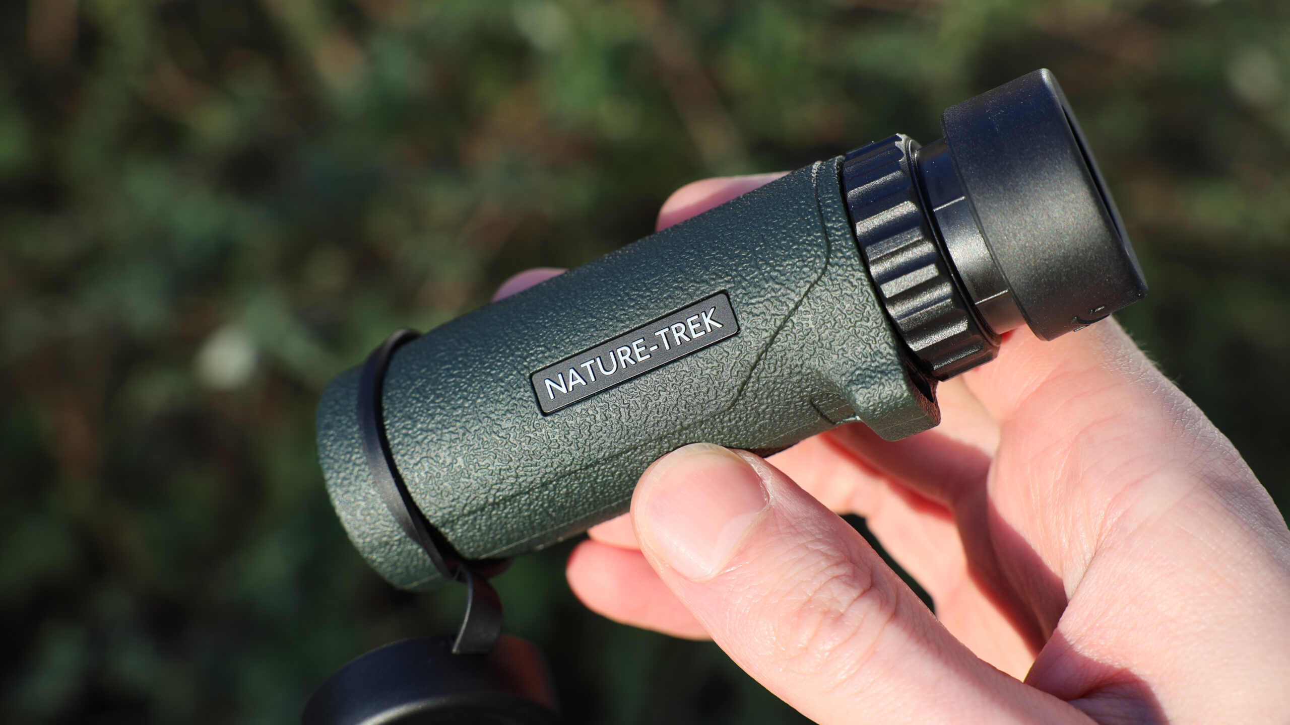 How to choose best monocular for bird watching