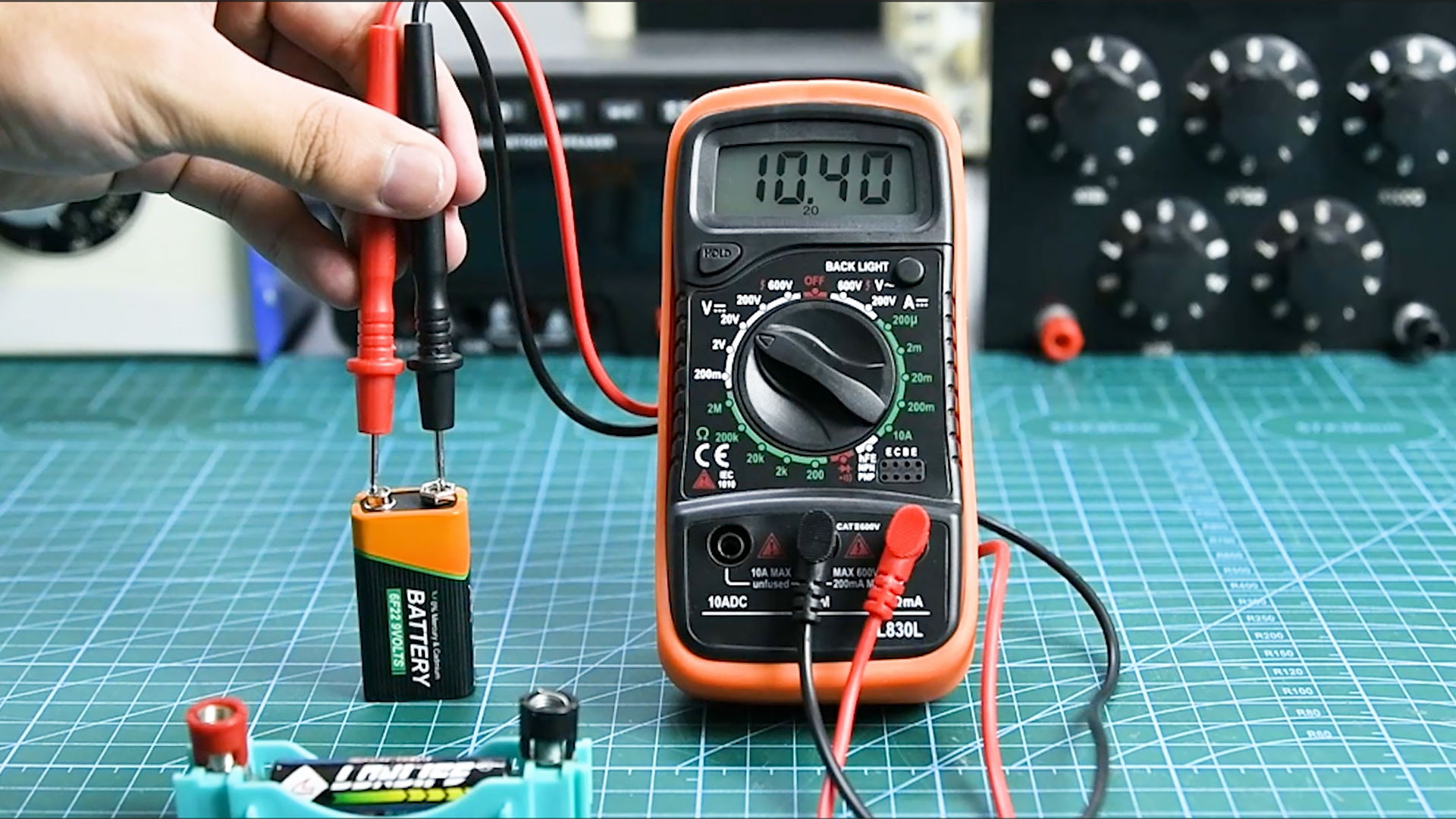 How to choose best multimeters for electronics testing