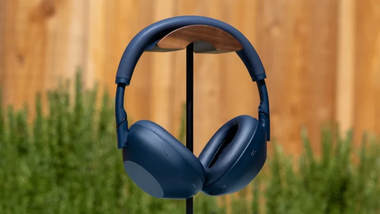 The 10 Best Noise Cancelling Headphones Reviewed in 2026