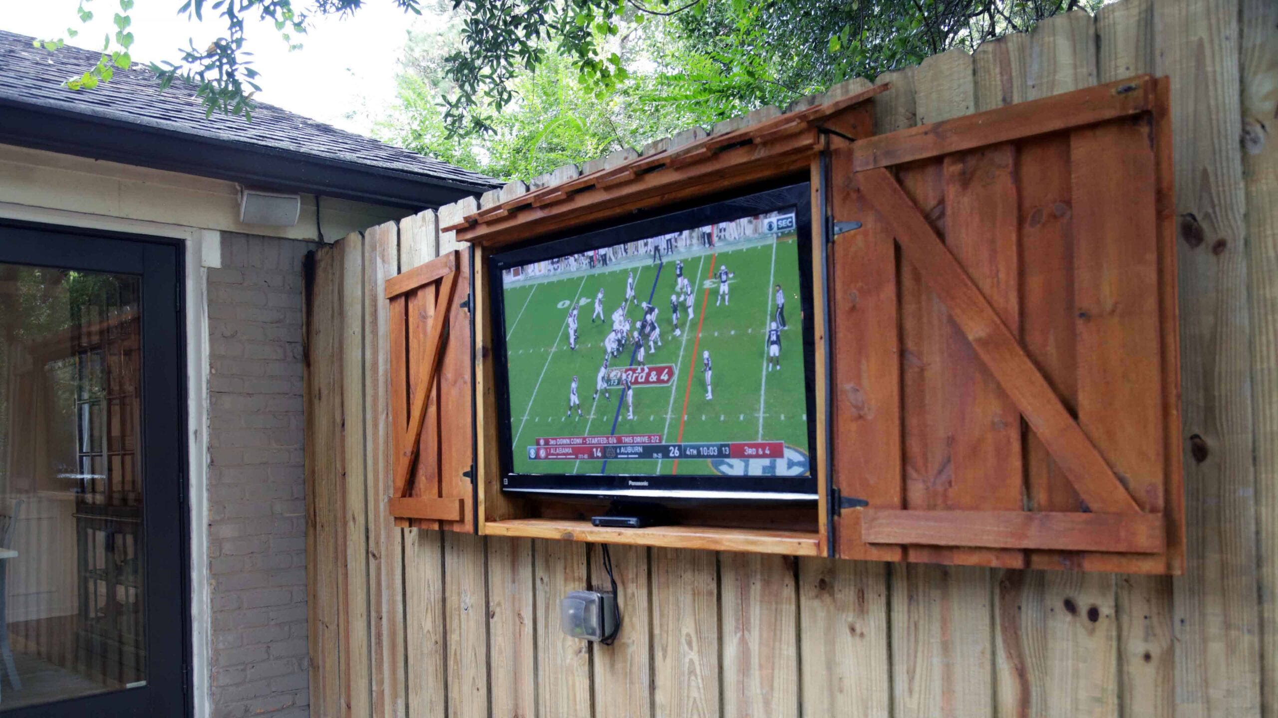 Best outdoor tv cabinet