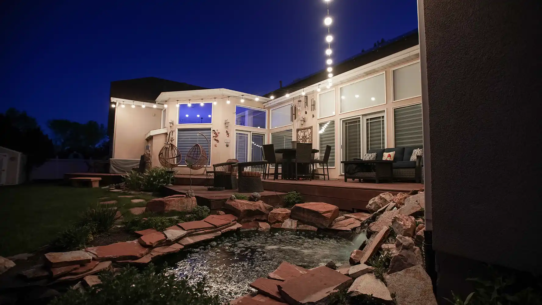 Best outside lights for backyard