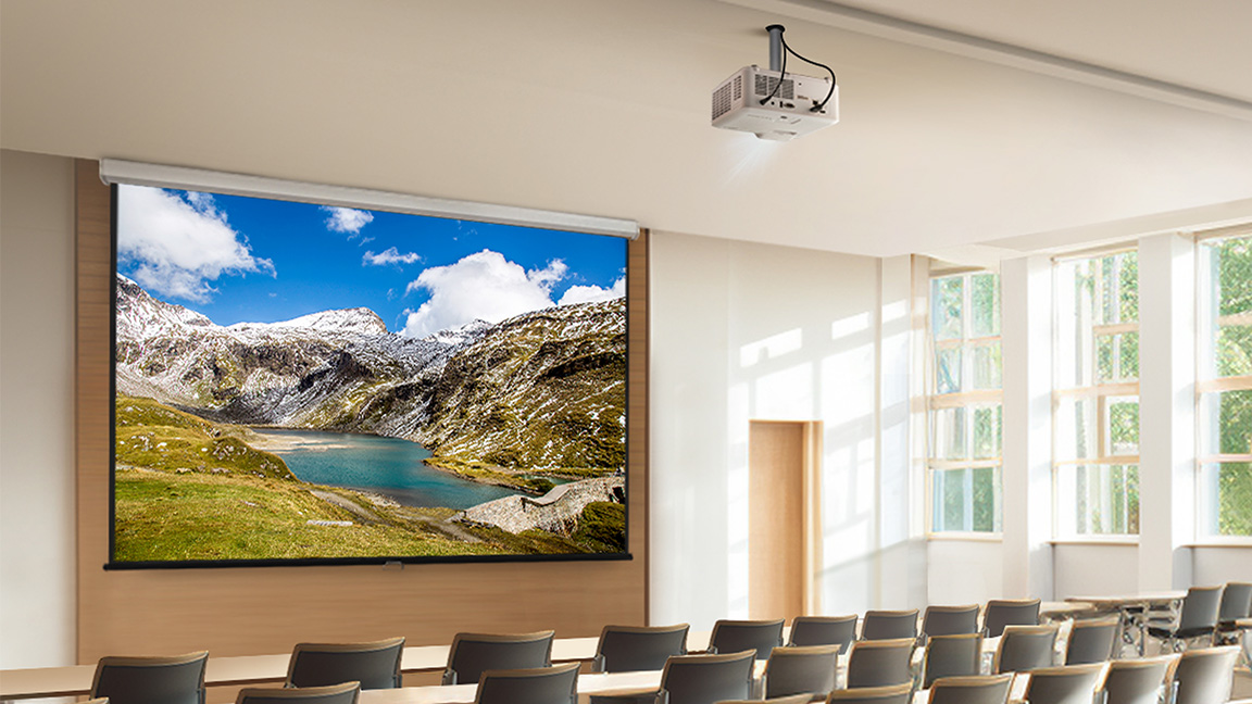 Best short throw projector