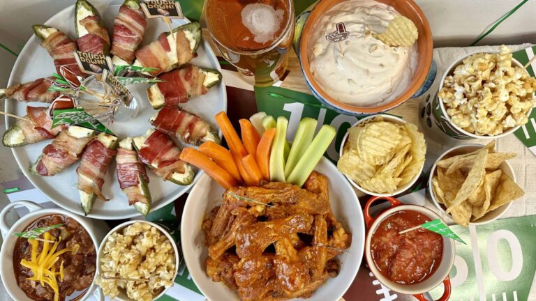 10 Best Tailgate Food Ideas (2026)
