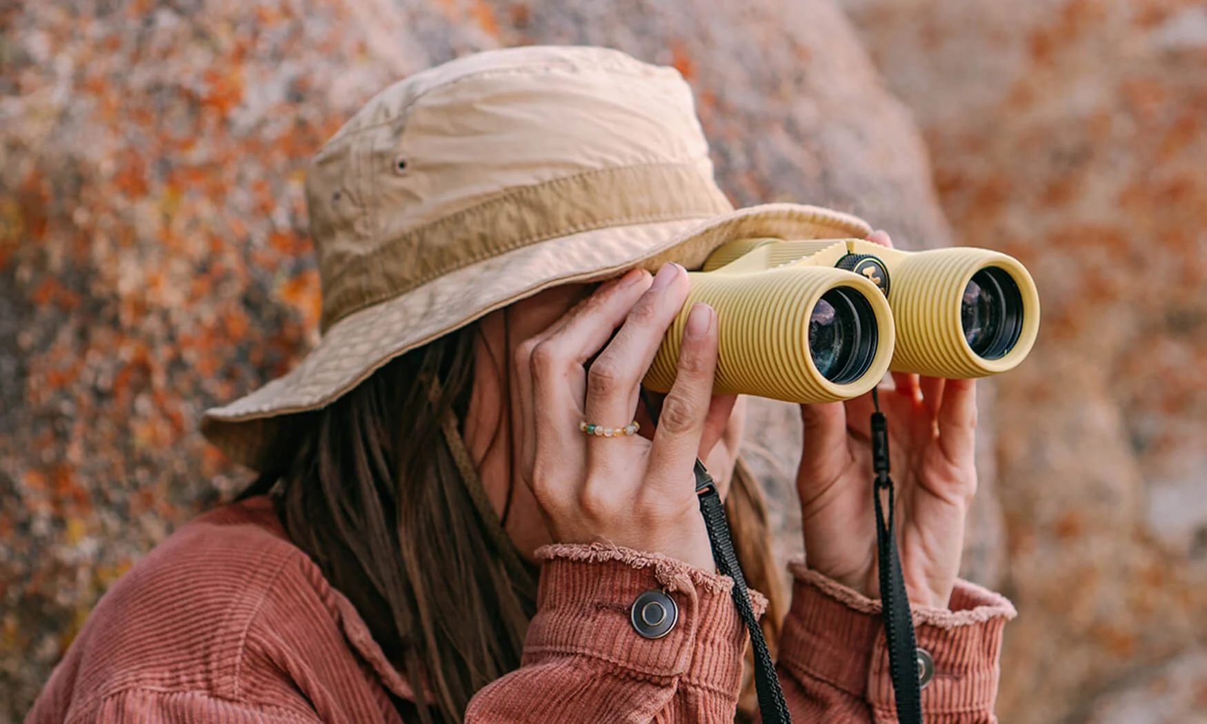 Best travel binoculars