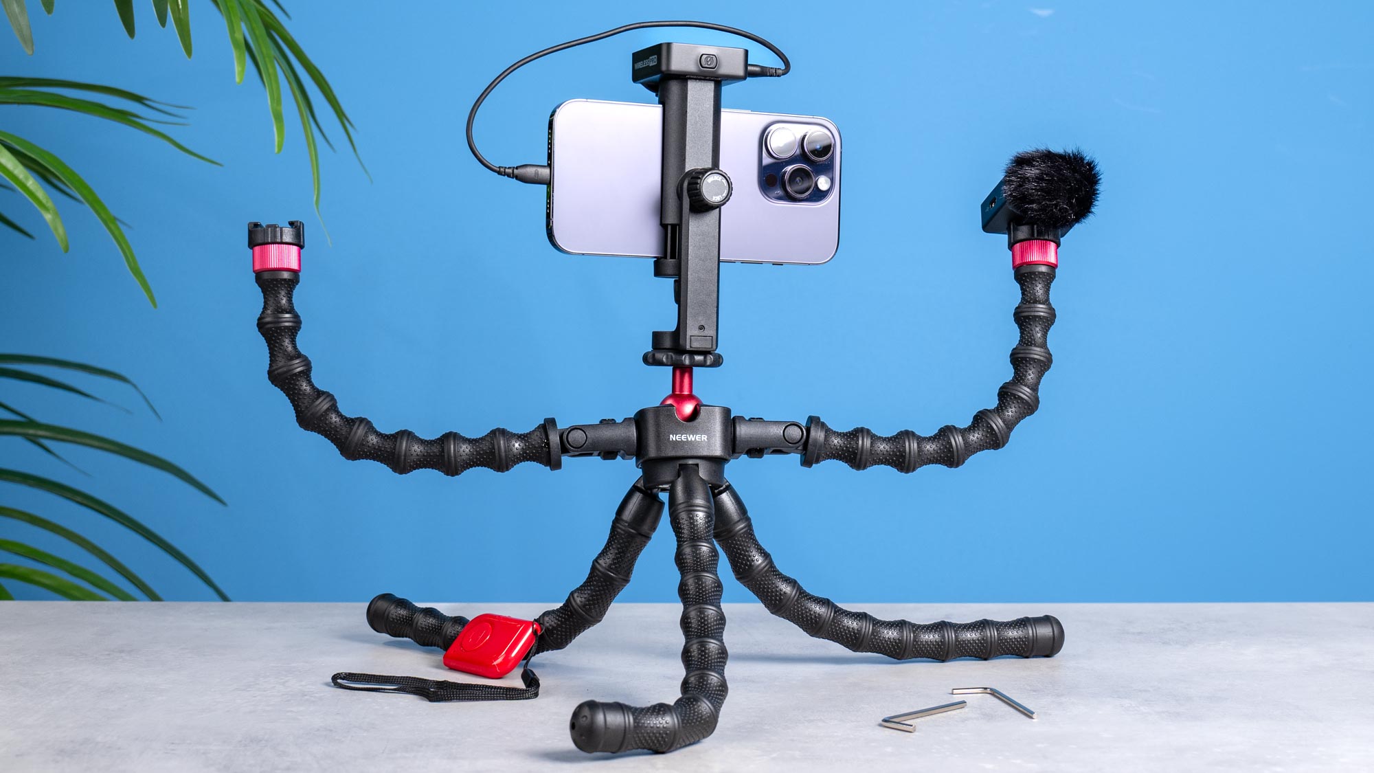 How to choose best tripod for iphone
