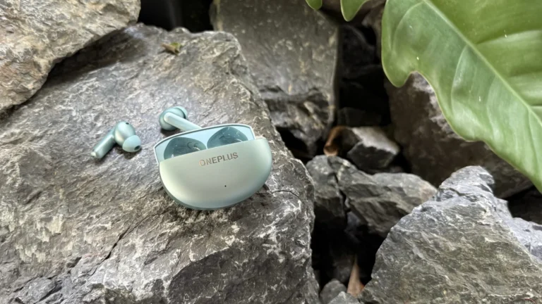 10 Best Wireless Earbuds Under 100 (2026)