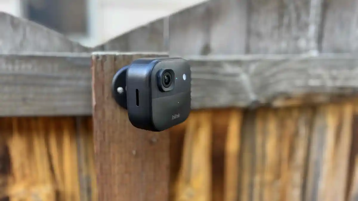 How to Choose a Wireless Home Security Camera System: best wireless home security camera system reviews