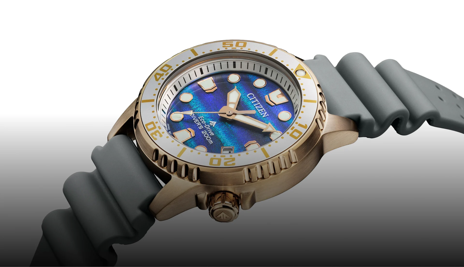 Best women s dive watch