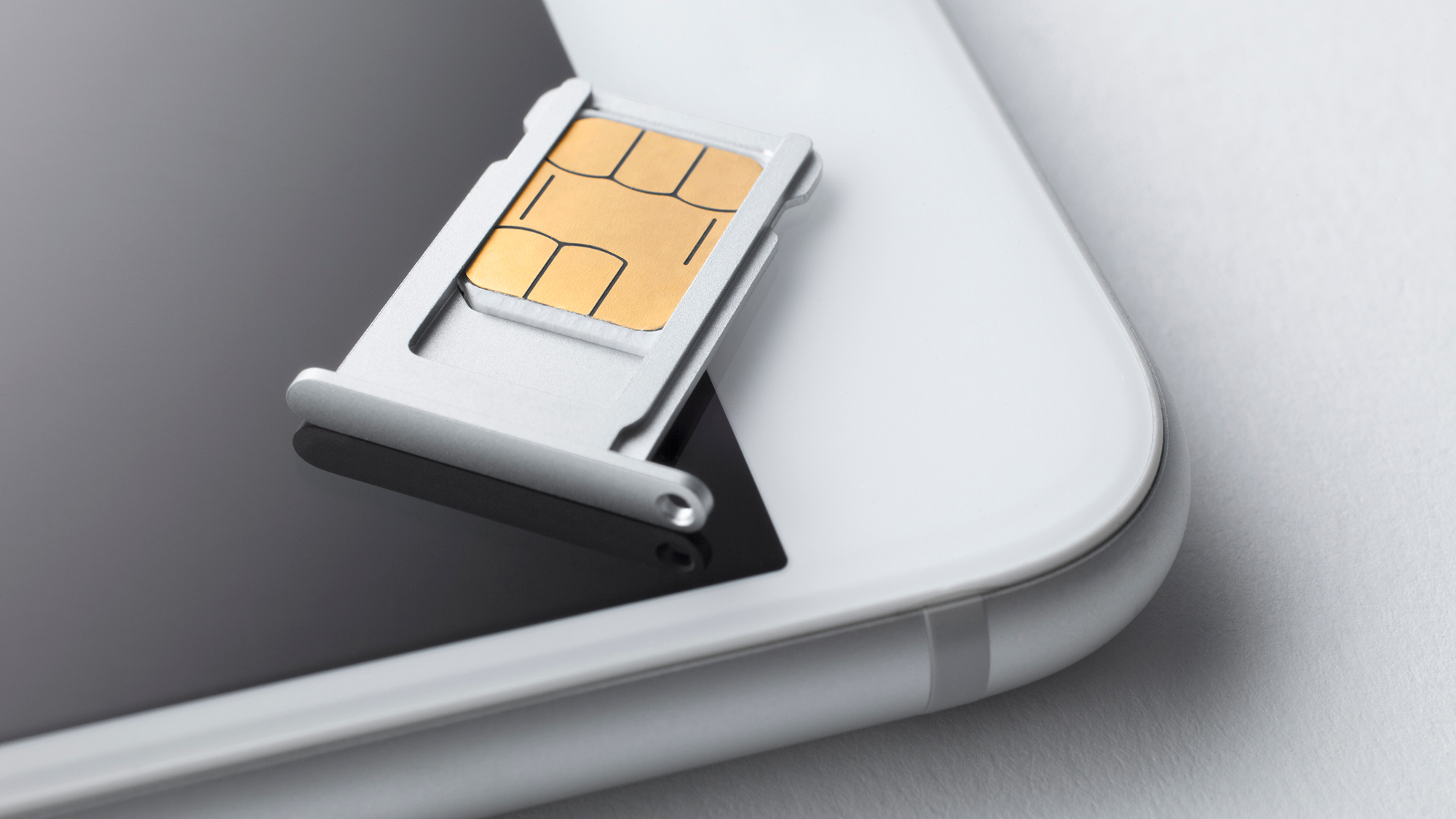 Unlocked iPhone vs. Prepaid iPhone